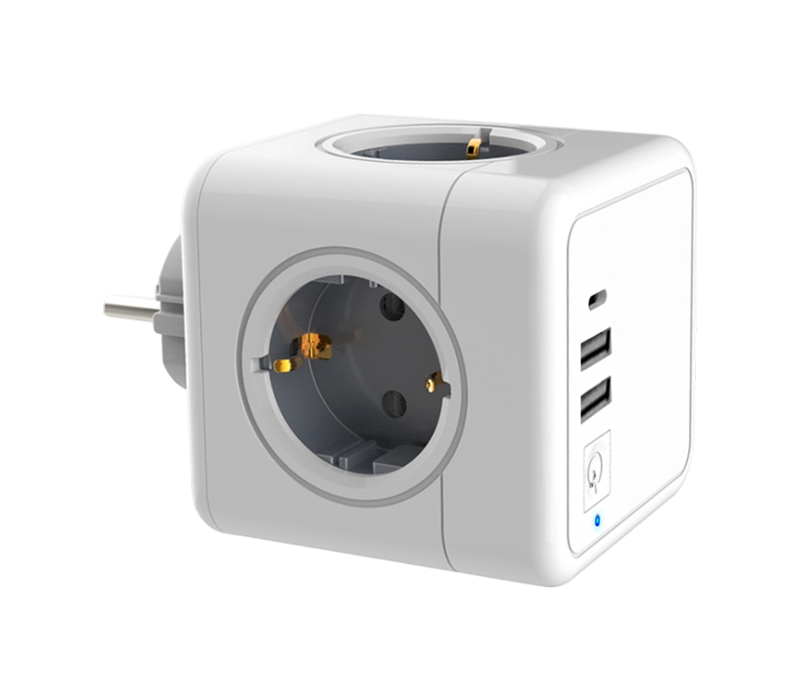 E02C Plug-in Cube Power Strip na may 4 Euro-Style Outlet, 2 USB-A Port, at 1 USB-C port